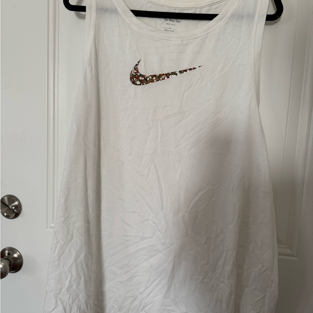 Nike White Tank Top with Leopard Print Logo